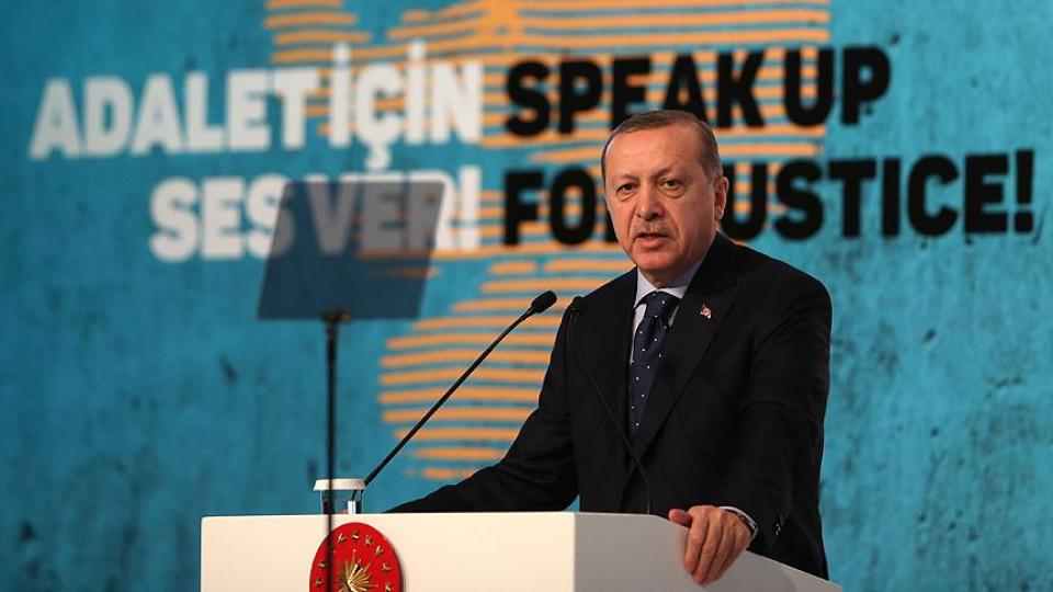 Daha ileri giderseniz sınır kapısı açılır