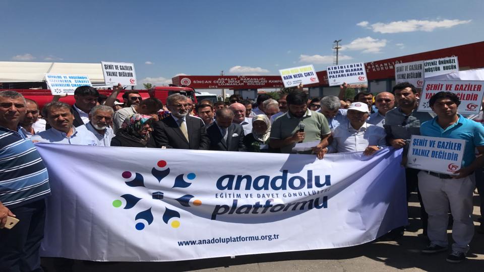 Anadolu Platformu - Şehir ve Medeniyet Derneği:  FETÖ’den, Hukuk önünde gecikmeden hesap sorulsun 