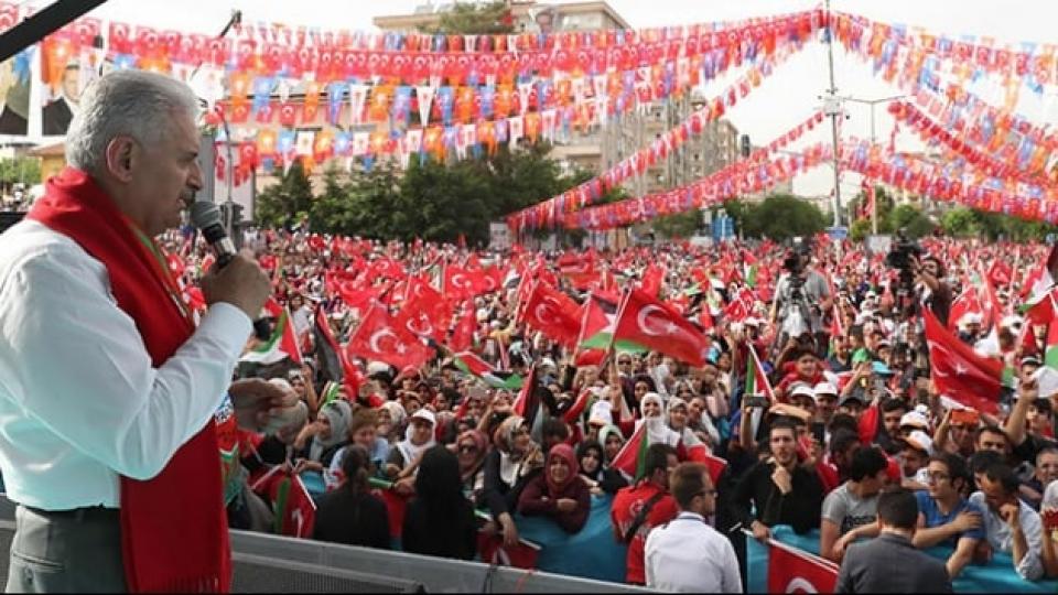 Başbakan Yıldırım: ABD teşvik etti İsrail katliam yaptı
