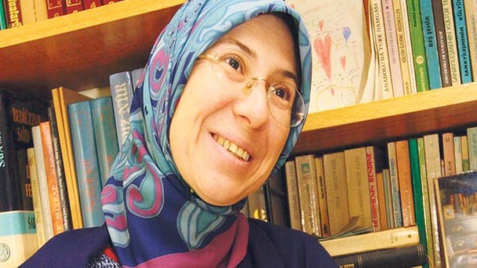 Alev Erkilet:Dünyadaki Putlardan Özgürleşebilen Kadın Güçlüdür