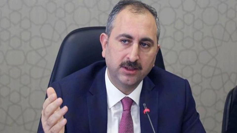 Abdulhamit Gül:  Güven veren Adalet'te, ‘Pardon' sözü olmamalıdır
