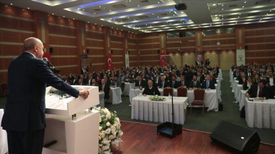 Tayyip Erdoğan, AK Parti İstanbul Büyükşehir Belediye Meclis üyeleriyle görüştü
