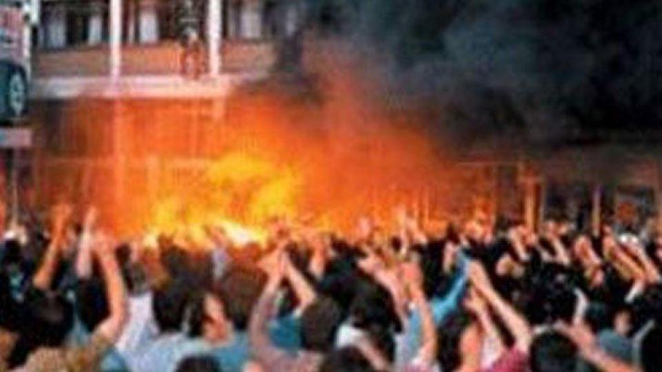 Sivas 1993: Madımak Oteli’nde ne oldu?