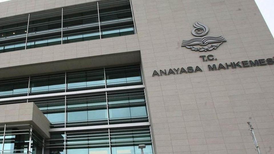 Anayasa Mahkemesinden, Kamuya Personel Alımında Güvenlik Soruşturmasına İptal