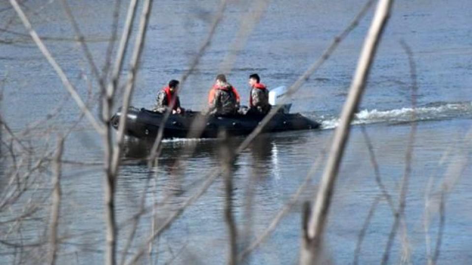 Yunanistan tarafından polis botumuza ateş açıldı