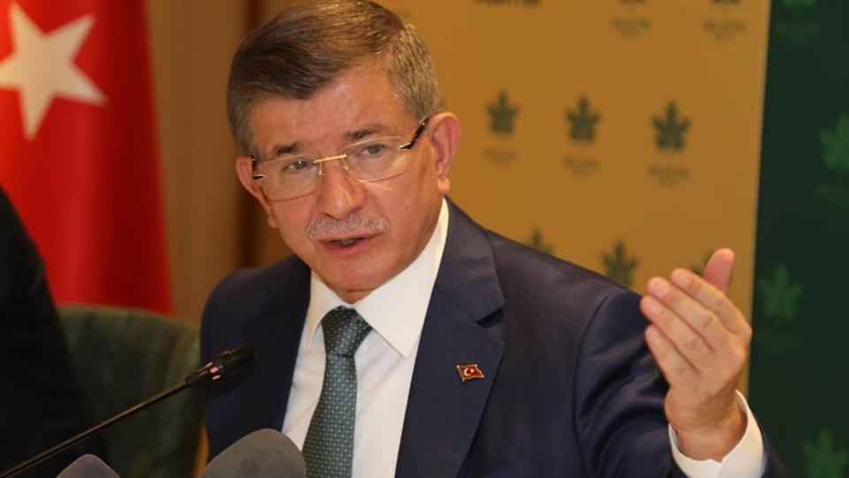 Ahmet Davutoğlu: Öcalan'ı TRT'ye çıkaranlara da soruşturma açılsın