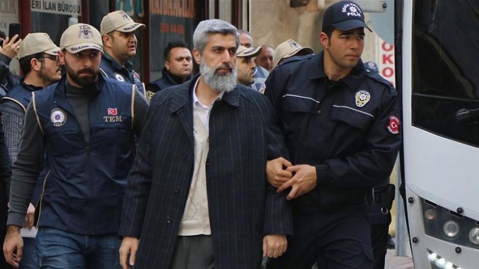 Alparslan Kuytul konferansı afişine para cezası / Alparslan Kuytul'a hapis cezası