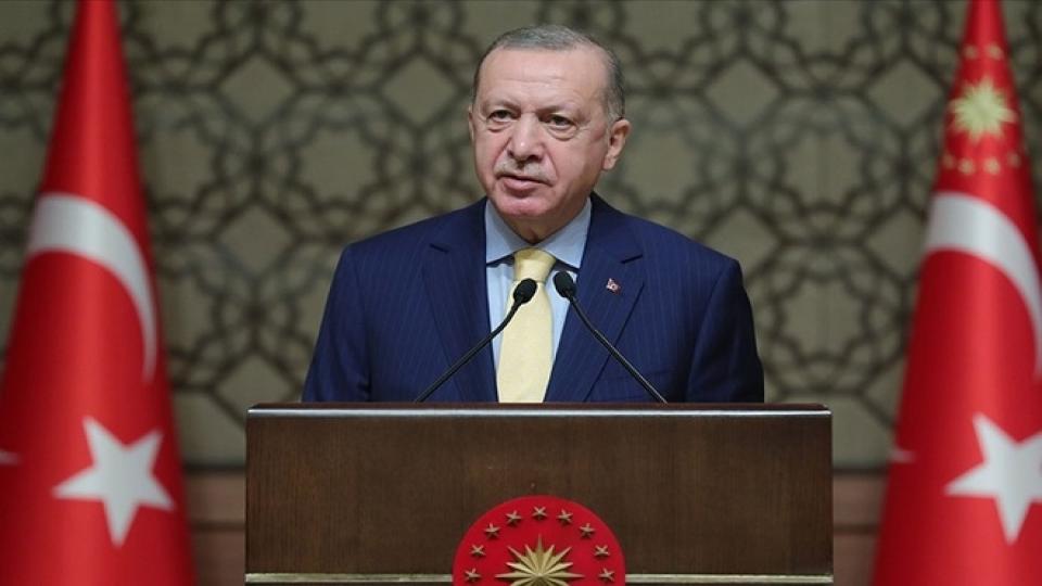 Cumhurbaşkanı Erdoğan: Kadına yönelik her türlü fiziki ve ruhsal şiddeti en sert şekilde kınıyorum