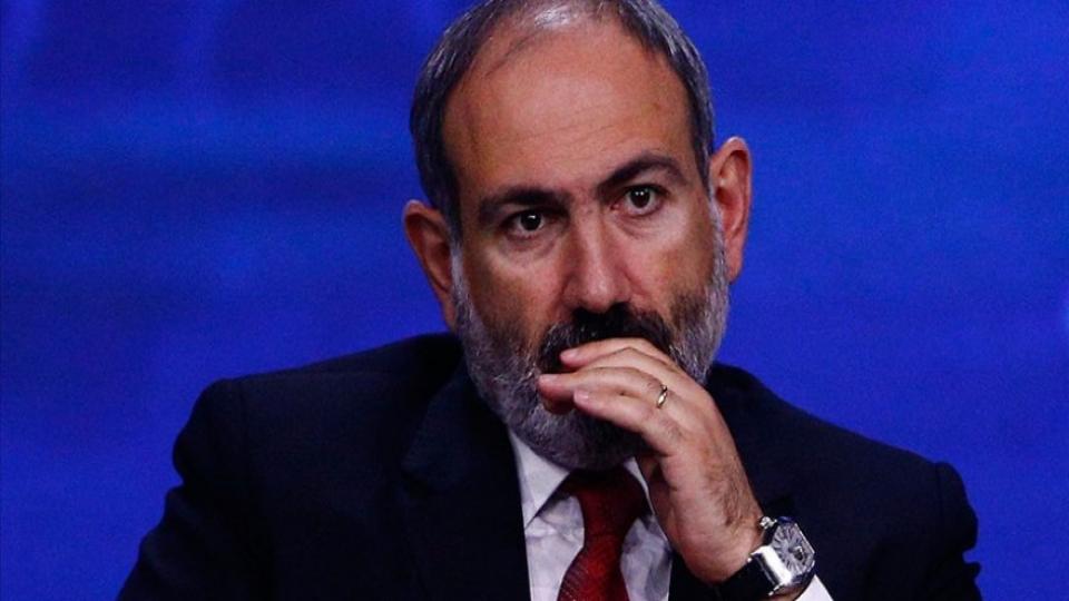 Paşinyan Nisan’da istifa edeceğini duyurdu
