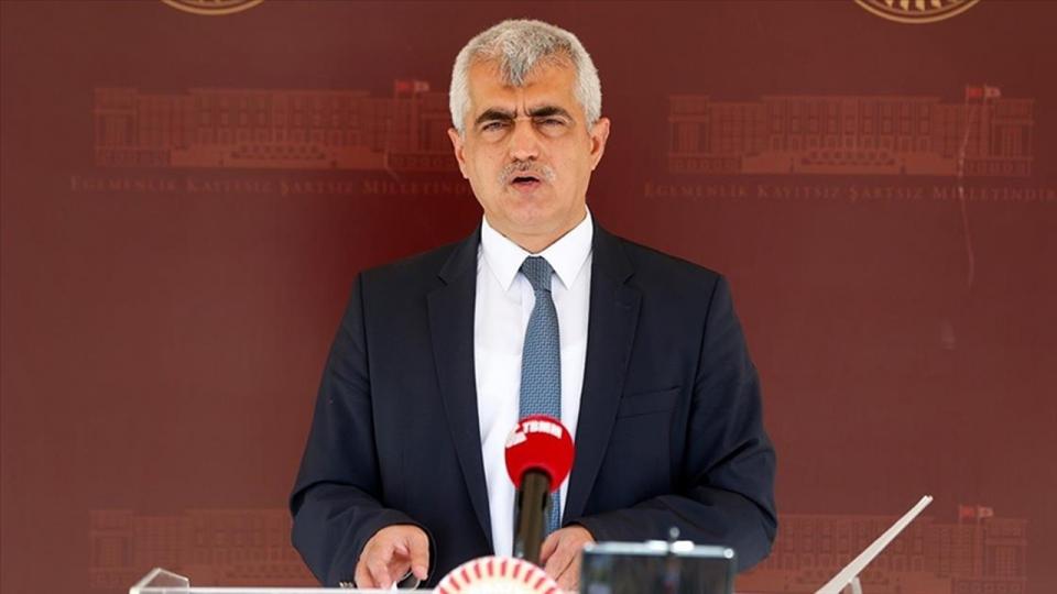 Gergerlioğlu, Kanser vakalarının araştırılmasını istedi / HDP'li Ömer Faruk Gergerlioğlu 4 ay sonra yeniden milletvekili