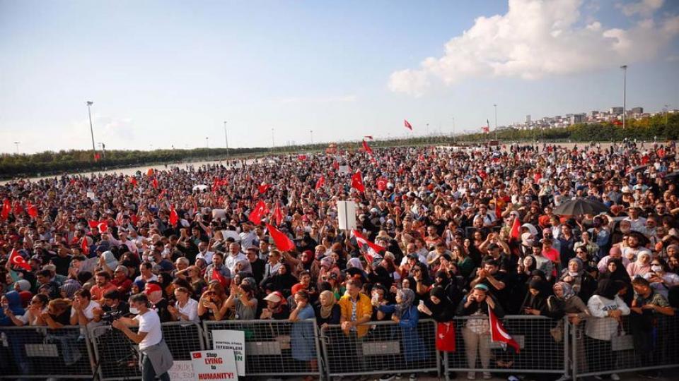 Koronavirüs aşısı ve PCR'ye karşı Maltepe'de 'Büyük Uyanış' mitingi!