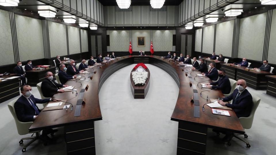 Cumhurbaşkanlığı Kabinesi bugün toplanıyor! Masada ekonomi ve salgın başlığı altında 5 kritik konu var