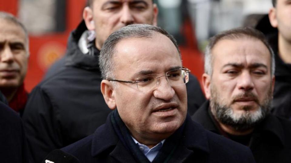 Türkiye'ye gelen İsrail ekibindeki bazı yüzler neden kapalı? / Deprem bölgelerinde davalar ertelenecek!