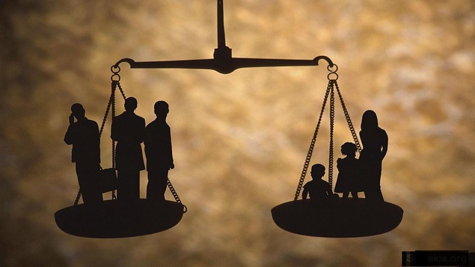 Güvensiz 0rtamda Güvenlik Arayışı|Ayhan Bilgen / FAİZ, SOSYAL ADALET VE ANAYASA | AYHAN BİLGEN