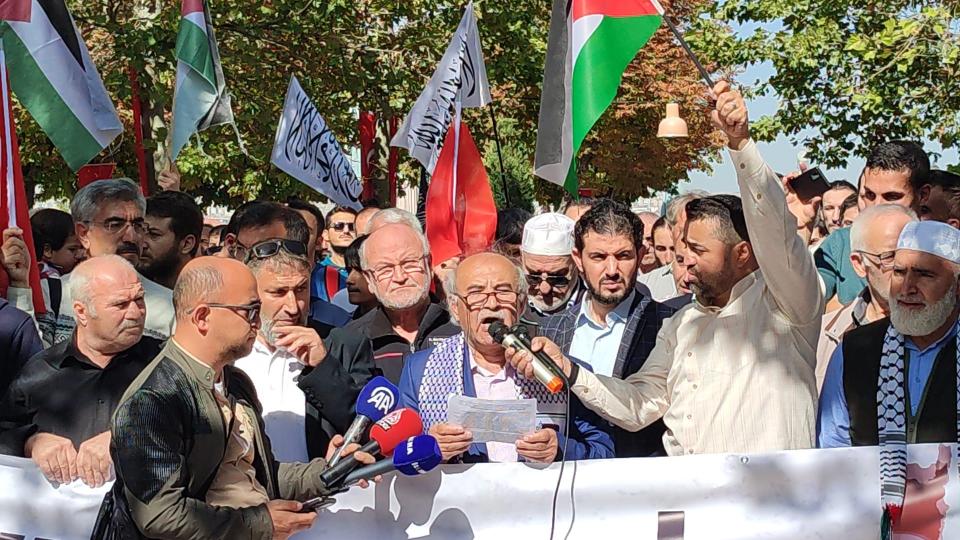Direniş kaynakları: Siyonistleri Gazze içinde daha büyük bir sürpriz bekliyor. / Hamas'ın "Aksa Tufanı" operasyonuyla Filistin'e büyük zafer