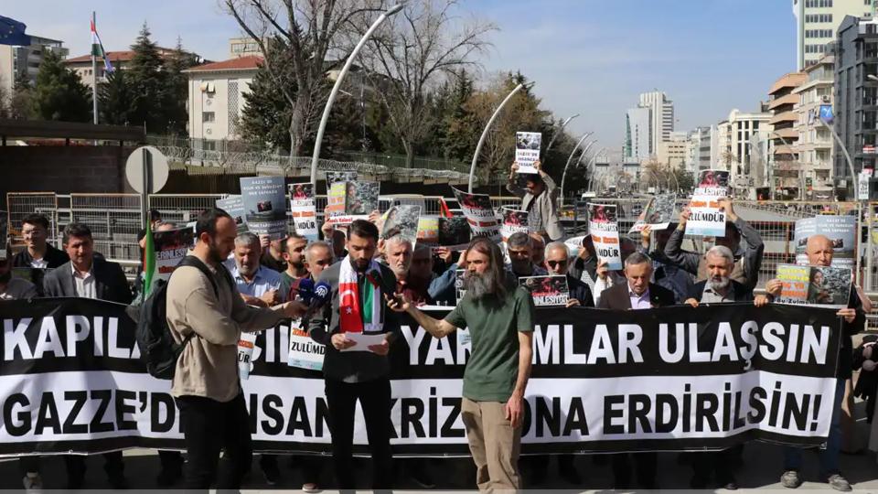 Anfidap'tan İşgalci ABD büyükelçiliği önünde Gazze protestosu / Mısır'ın Ankara Büyükelçiliği önünde Gazze'de insani kriz sona erdirilsin talebi