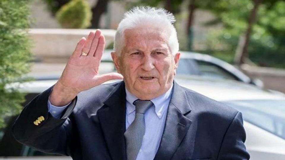 Çevik Bir, akli dengesini kaybetti; yerine vasi atandı