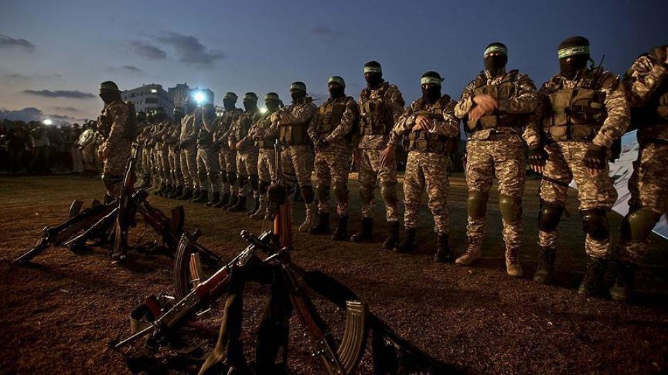 Kassam mücahitleri, işgalci israil'in para ve mühimmatlarını ele geçirdi