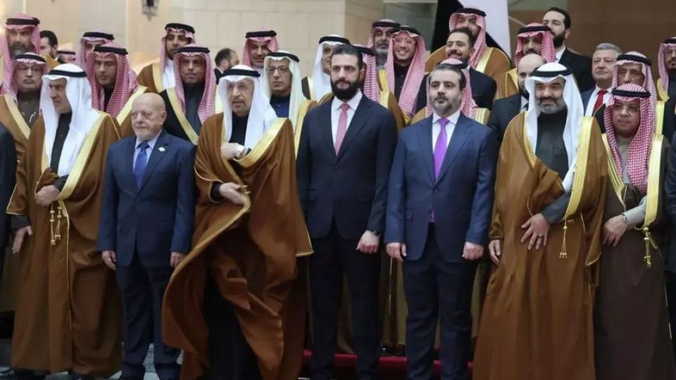 Suriye'de stratejik sektörler Suudi sermayesine teslim edildi