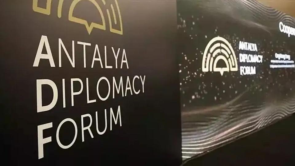 Akdeniz’de Küresel Vicdan Sınanıyor / Mehmet Taşdöğen / İsrail Cinneti ve Antalya Diplomasi Forumu  / Mehmet Taşdöğen