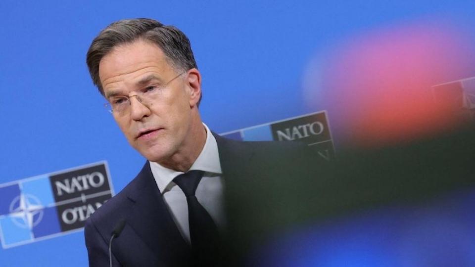NATO Genel Sekreteri Trump'la görüşmesini anlattı: Liderliğine hayranım!