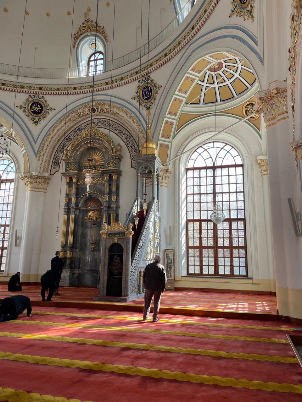 Esra Duru