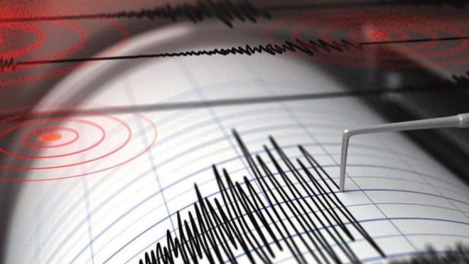Antalya Alanya'da korkutan deprem