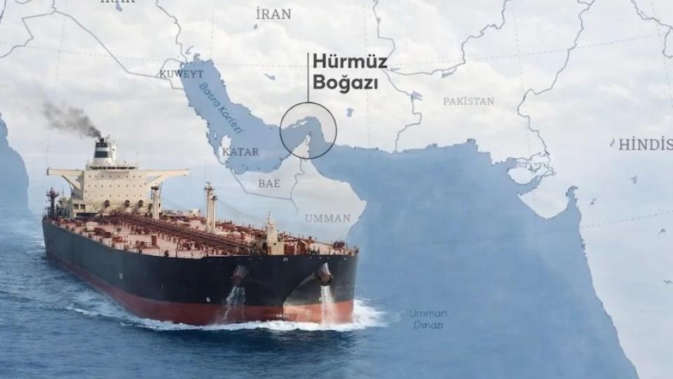 Çin gemisi, ABD'nin Hürmüz ablukasını deldi