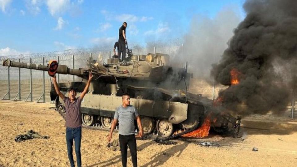 Katar, Gazze’ye saldırılar durmazsa tüm ülkelere gaz akışını keseceğini söyledi.. / Direniş kaynakları: Siyonistleri Gazze içinde daha büyük bir sürpriz bekliyor.