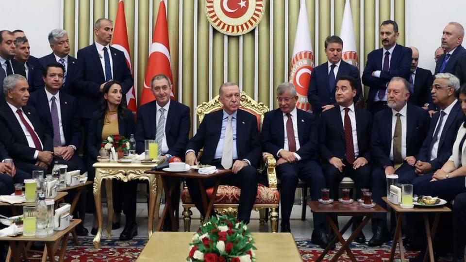 Erdoğan, yıllar sonra Davutoğlu ve Babacan ile yan yana geldi