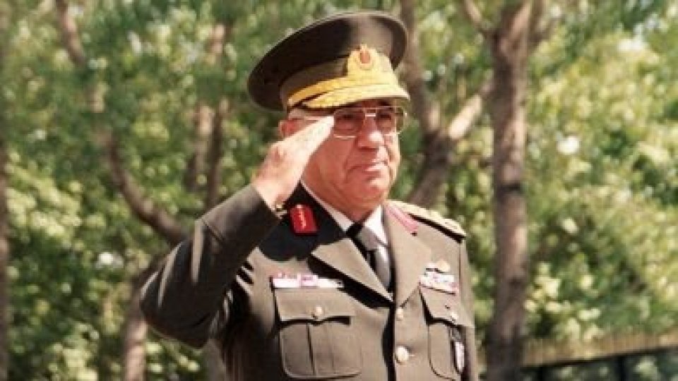 Eski Genelkurmay Başkanı İsmail Hakkı Karadayı hayatını kaybetti