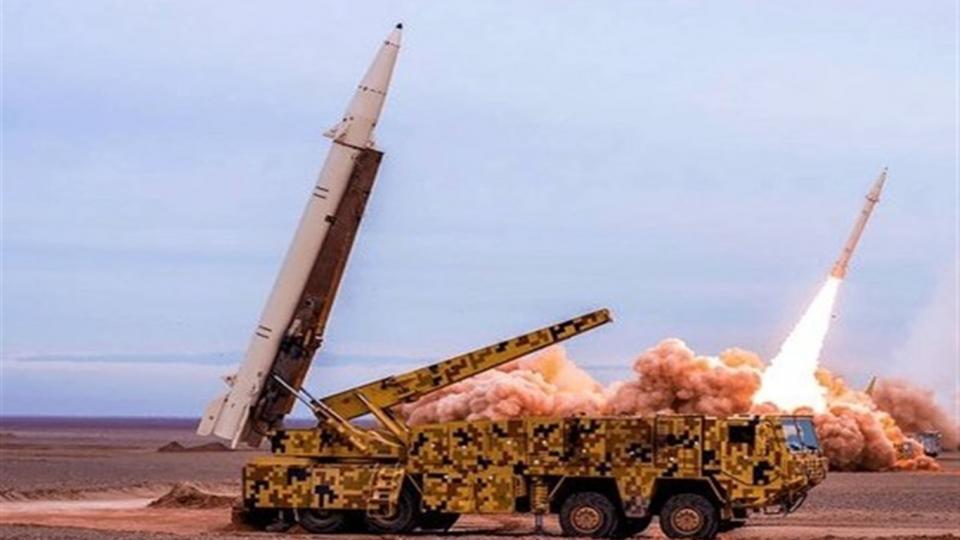 İsrail'e en ağır operasyon: İran'dan 30 balistik füze! / İsrail’e gideceklerdi vazgeçtiler! Trump'ın A Takımı İran'ın füzelerinden korktu