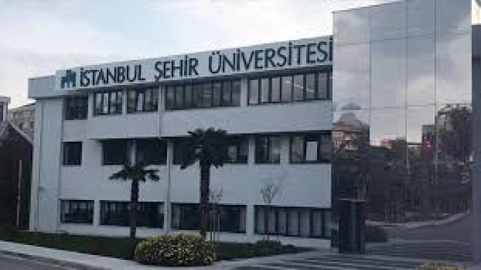 İstanbul Şehir Üniversitesi Kapatıldı