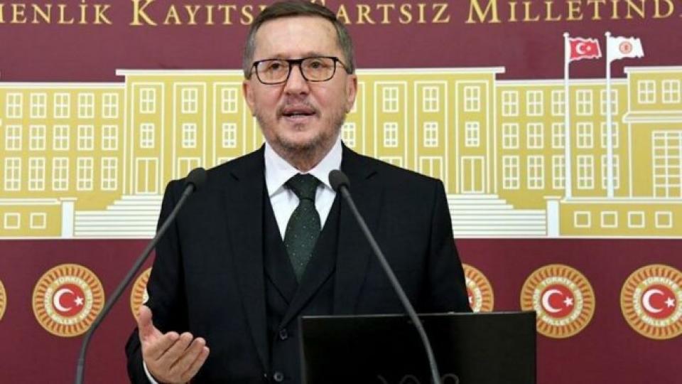 Şehit ağabeyine alçakça küfür eden Lütfü Türkkan'a ateş püskürdü: Tek kelime ile edepsiz bir varlıksın... / İYİ Partili Lütfü Türkkan özür diledi